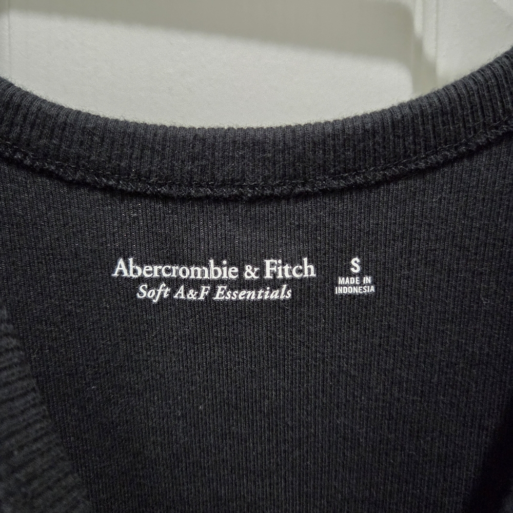 Abercrombie tank button up ribbed Size Small - Picture 3 of 4
